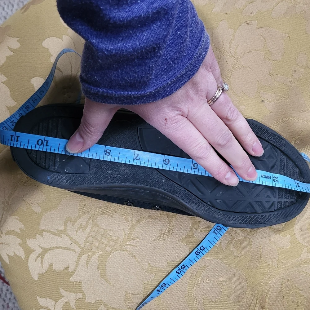 Black Converse Low Top Sneakers - Picture 8 of 8